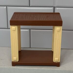 Bluey Rusty's House Fort at School Figure Playset Story Stage Play Structure